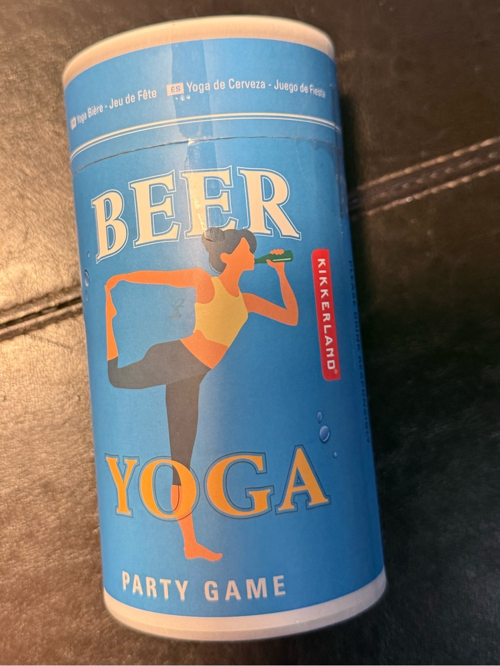 Kikkerland Beer Yoga Party Game - Blue and Orange